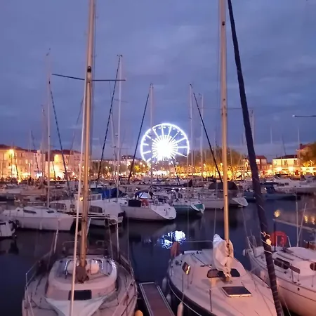 With A View Of La Sole * La Rochelle (Charente-Maritime)